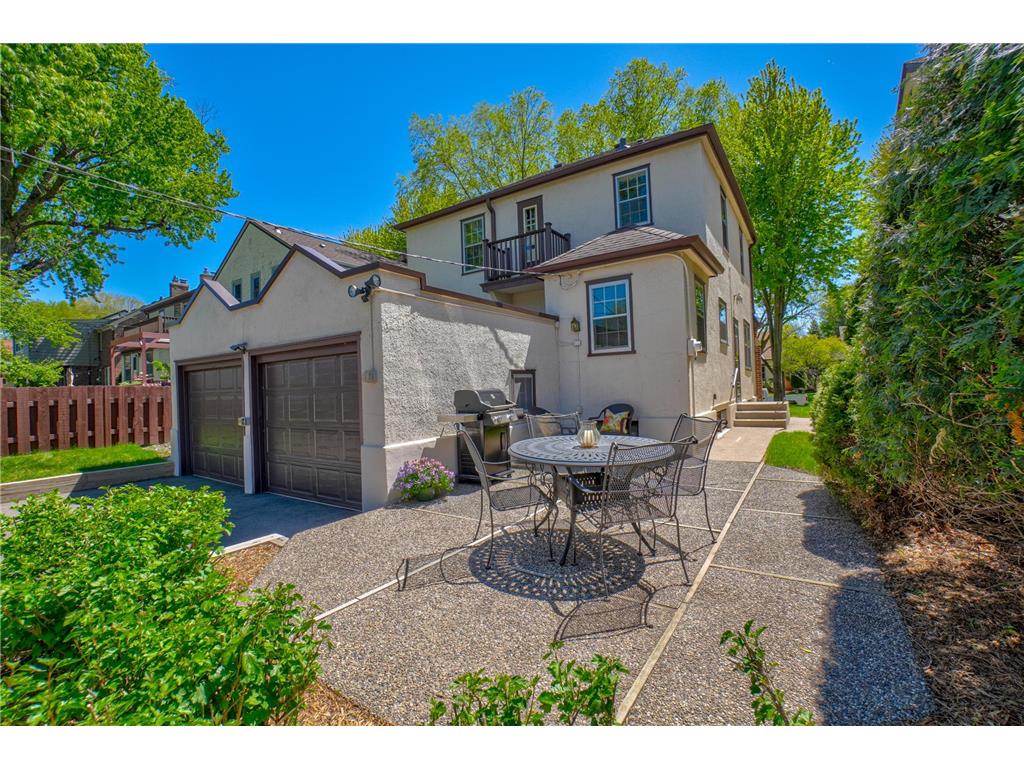 1745 Eleanor Avenue Saint Paul MN 55116 7047757 image2
