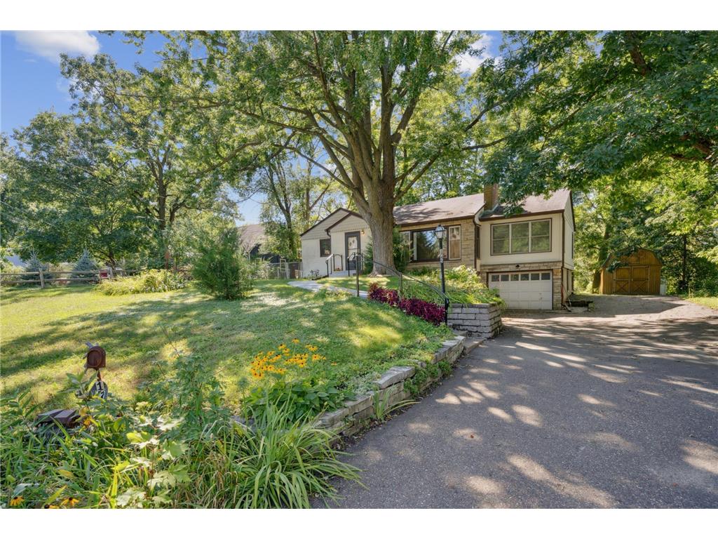 1745 Howard Street N Maplewood MN 55109 6596170 image1