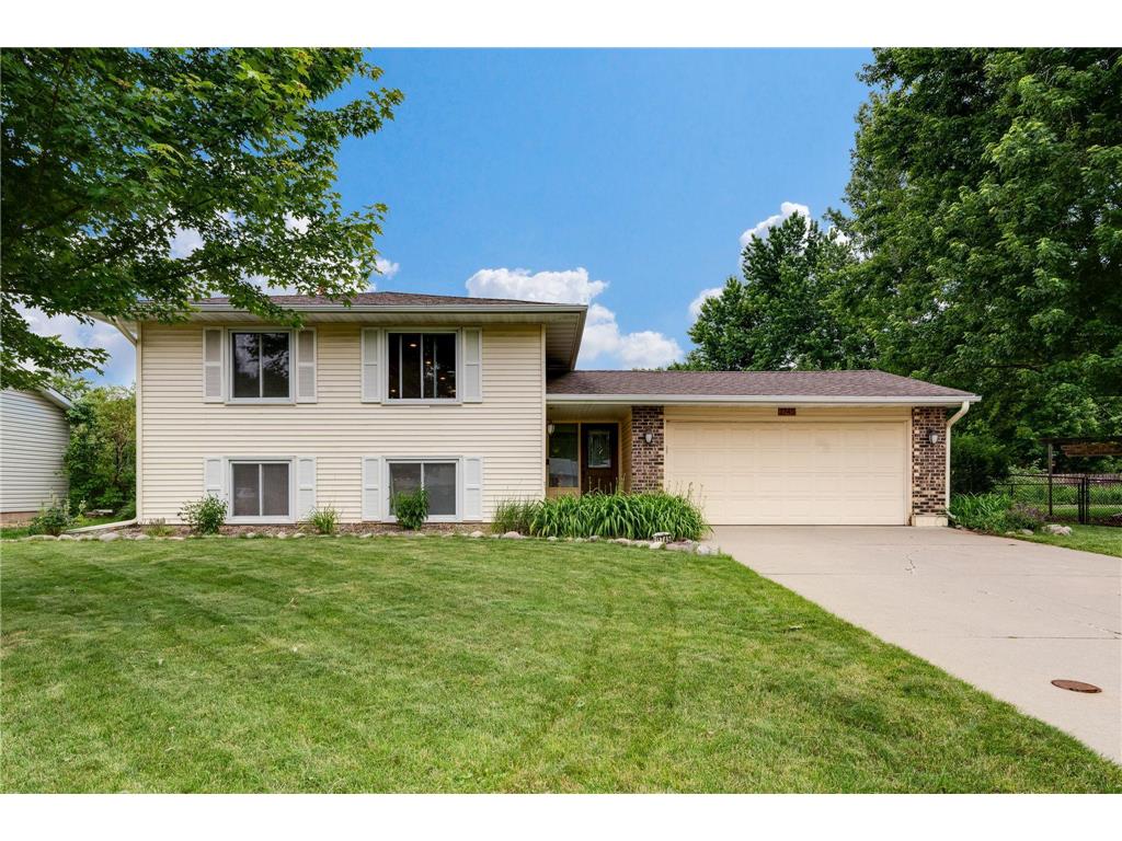 1745 Sartell Avenue Eagan MN 55122 6558242 image1