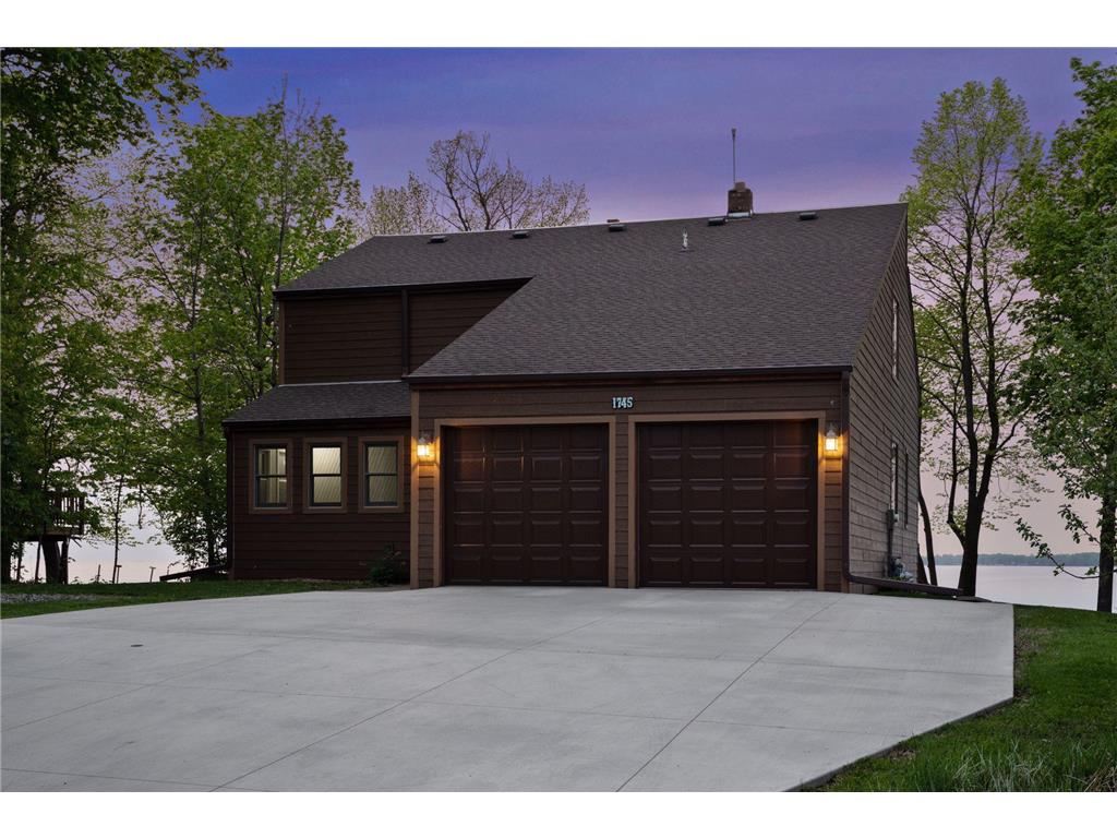 1745 White Cloud Drive N Isle MN 56342 - Mille Lacs Lake 6376058 image1