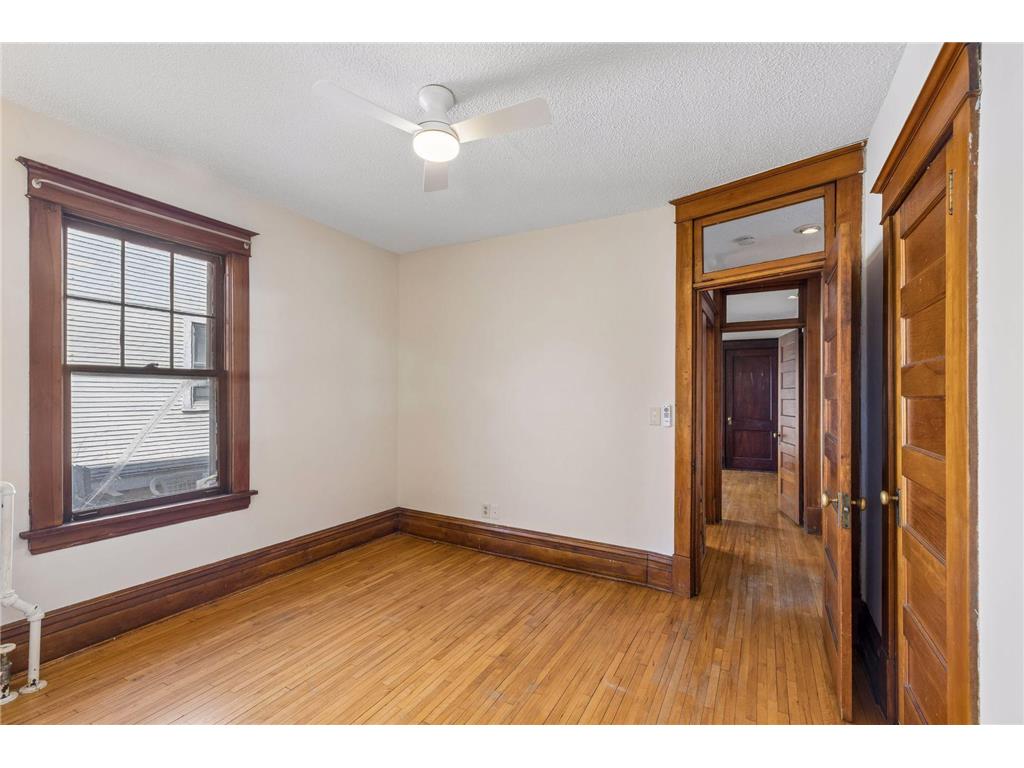 1746 Laurel Avenue Saint Paul MN 55104 6812803 image13