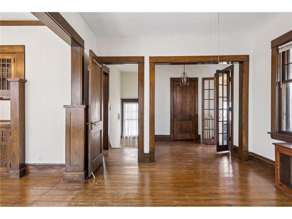 1746 Laurel Avenue Saint Paul MN 55104 6812803 image16