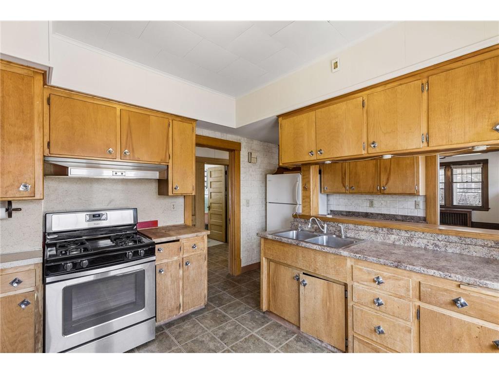 1746 Laurel Avenue Saint Paul MN 55104 6812803 image22