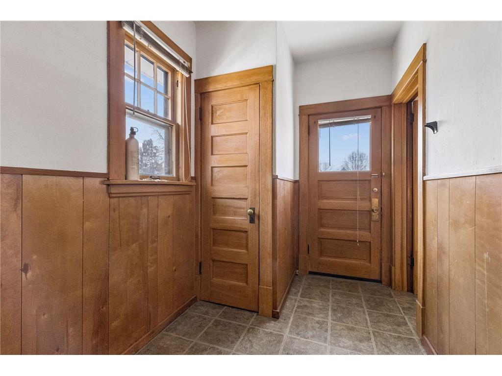 1746 Laurel Avenue Saint Paul MN 55104 6812803 image29