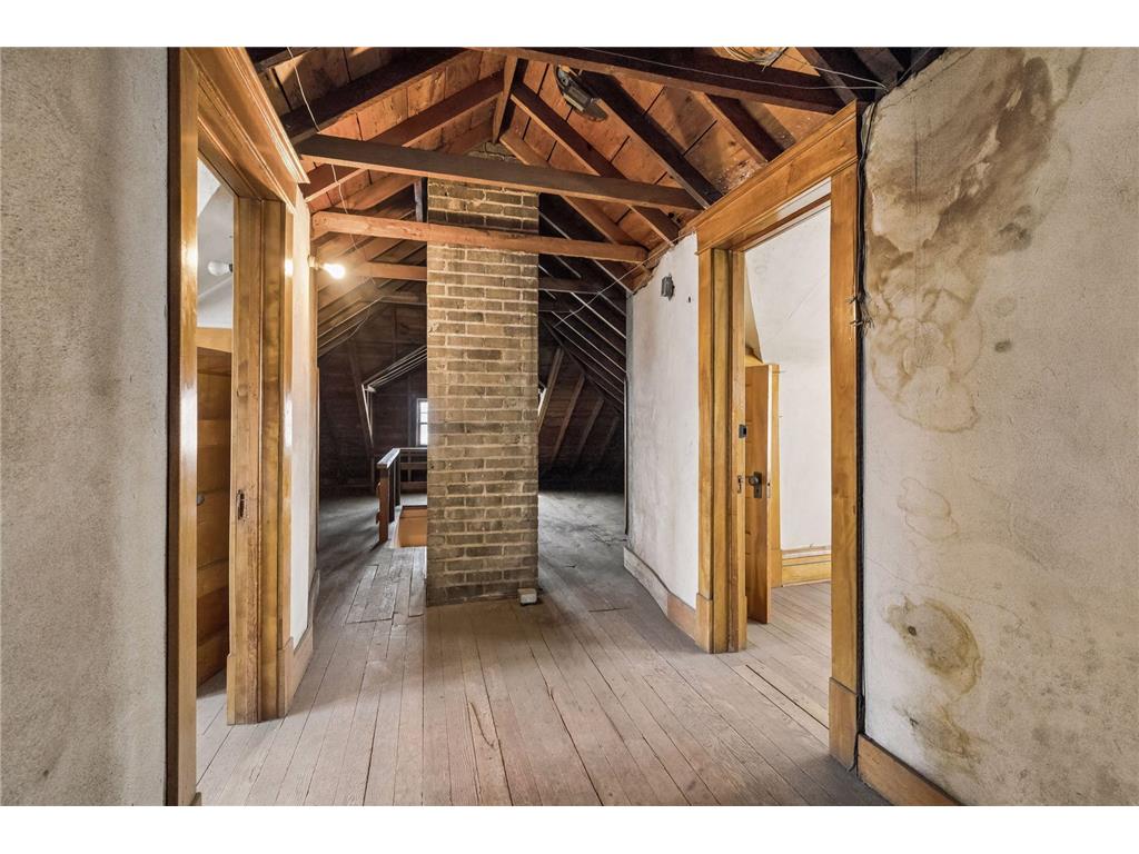1746 Laurel Avenue Saint Paul MN 55104 6812803 image33