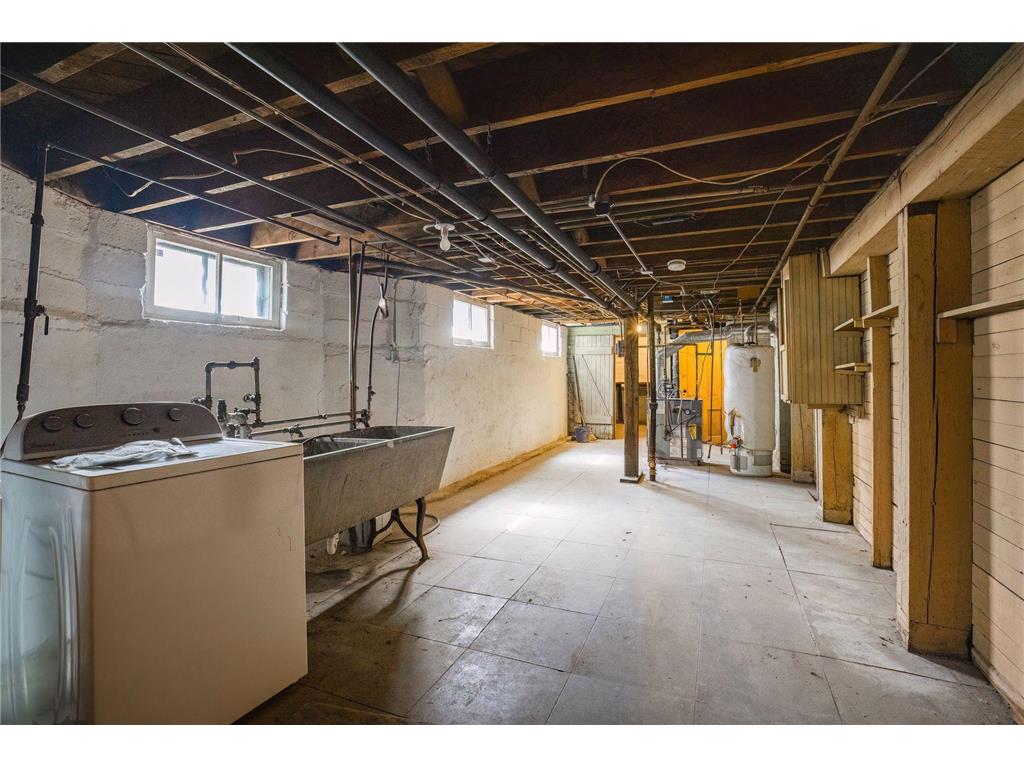 1746 Laurel Avenue Saint Paul MN 55104 6812803 image36