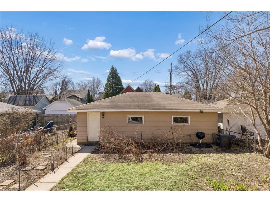 1746 Laurel Avenue Saint Paul MN 55104 6812803 image38