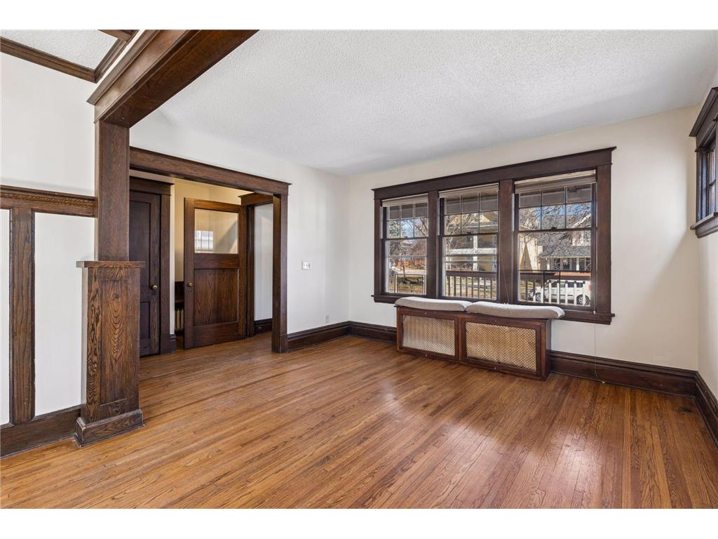 1746 Laurel Avenue Saint Paul MN 55104 6812803 image4