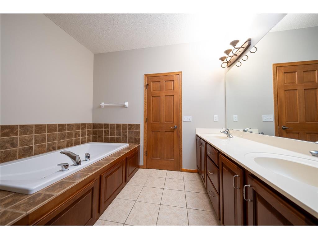 17461 Haralson Drive Eden Prairie MN 55347 7084483 image19