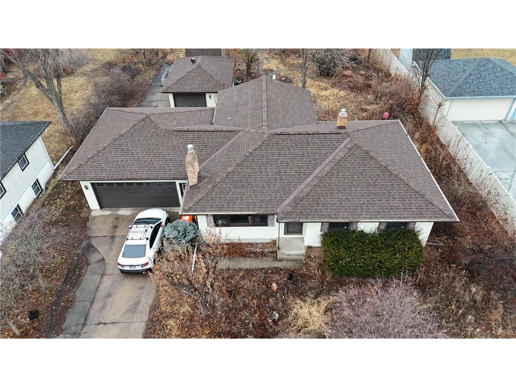 1747 English Street Maplewood MN 55109 6680227 image1