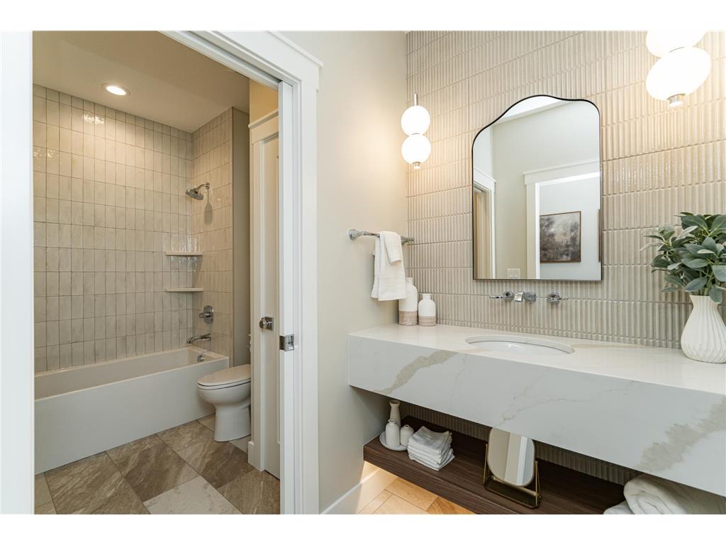 1747 Mayowood Court SW Rochester MN 55902 6725319 image25