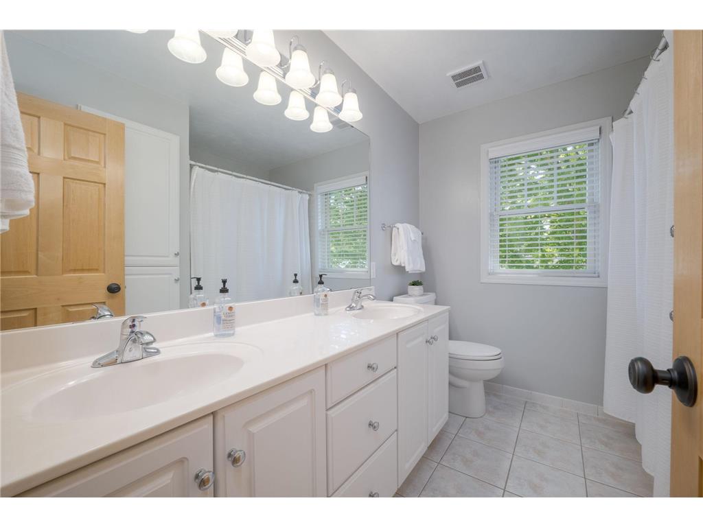 1748 Bayard Avenue Saint Paul MN 55116 7072480 image32