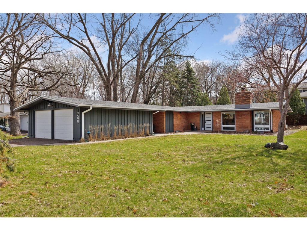 1748 Lake Valentine Road Arden Hills MN 55112 6340488 image1