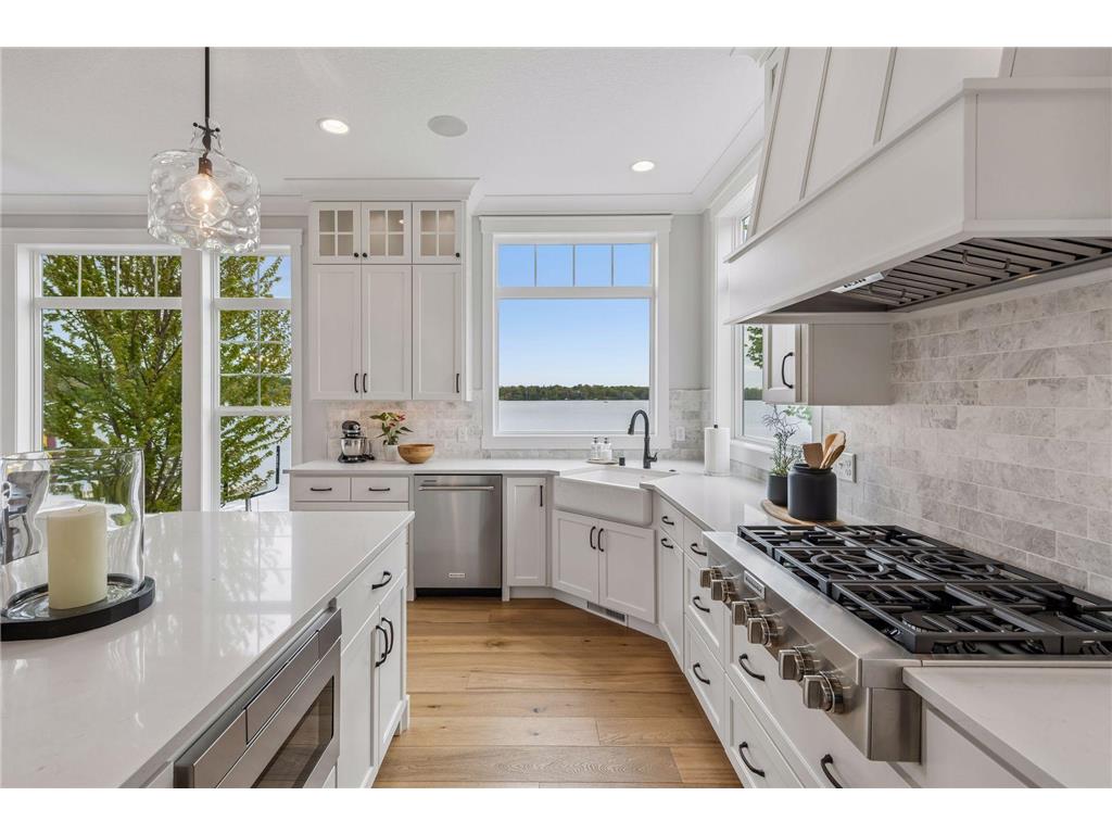 1748 Shorewood Lane Mound MN 55364 - Lake Minnetonka 7049578 image22