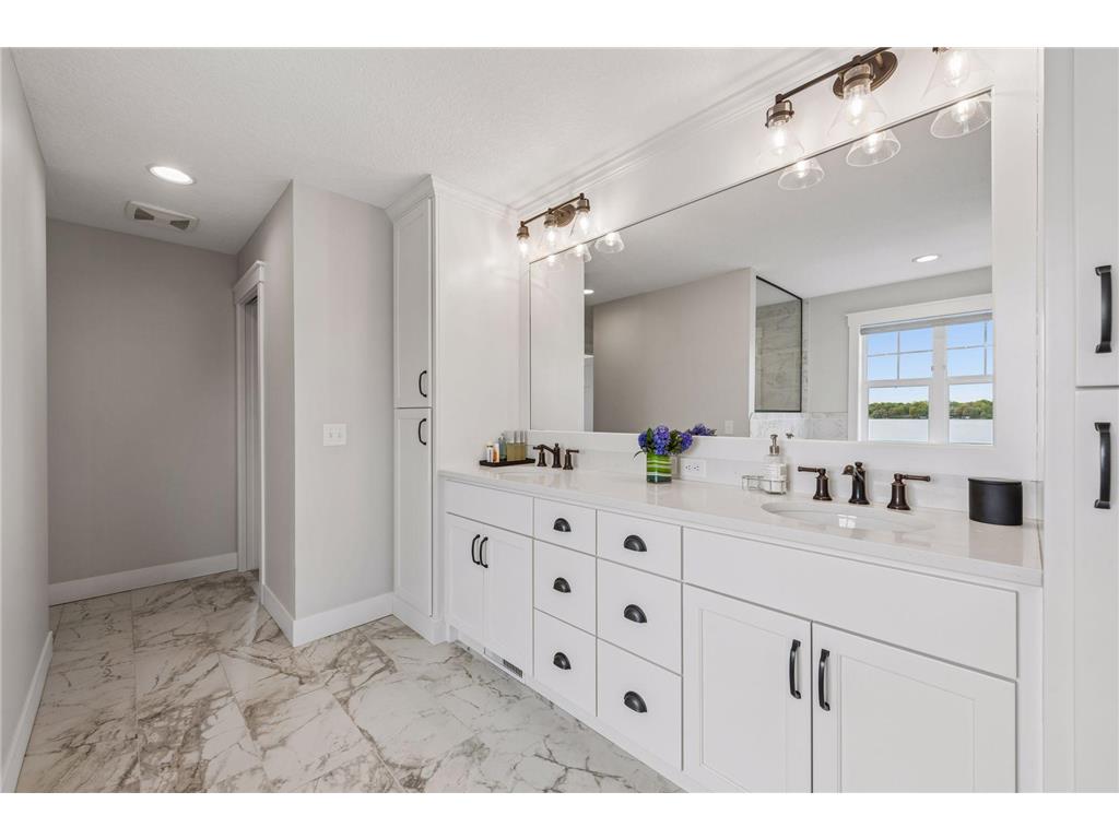 1748 Shorewood Lane Mound MN 55364 - Lake Minnetonka 7049578 image33