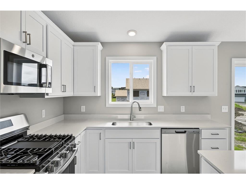 1748 Squirrel Way New Richmond WI 54017 7073483 image14