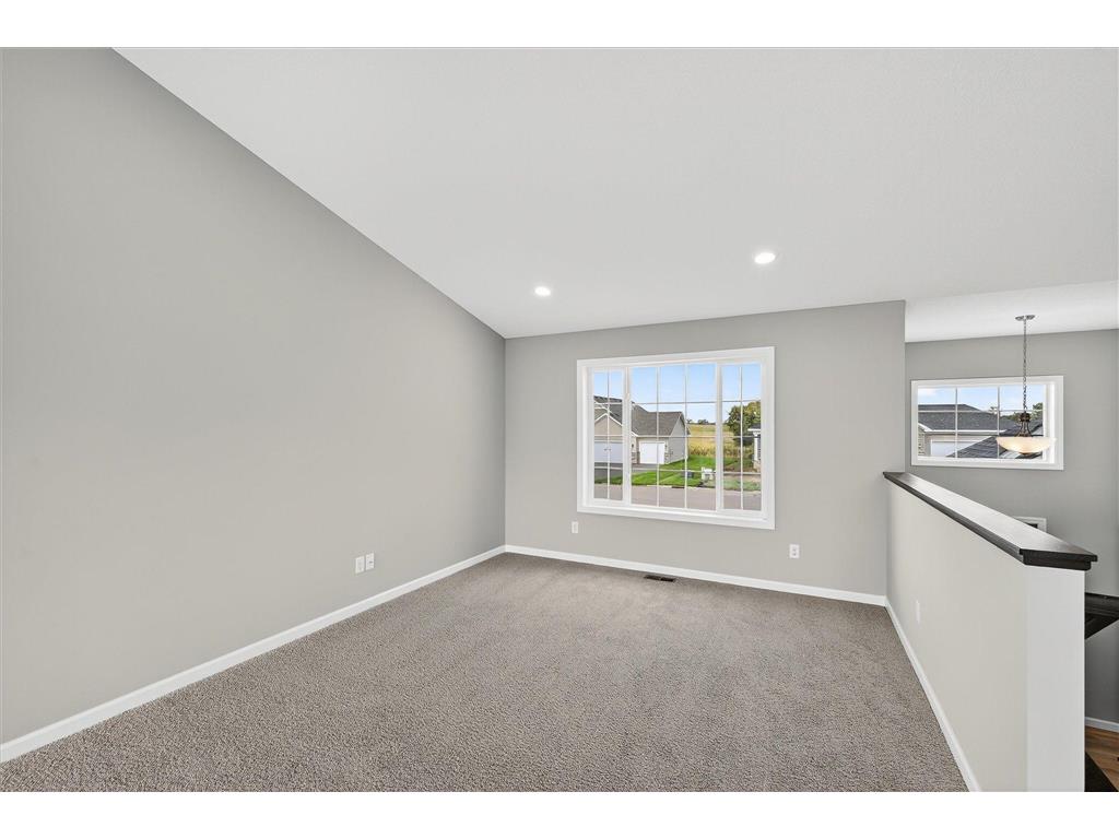 1748 Squirrel Way New Richmond WI 54017 7073483 image3