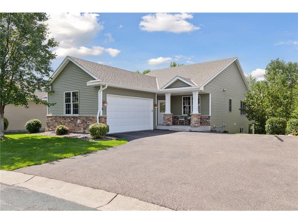 1749 Edgemont Street N Maplewood MN 55117 6770332 image1