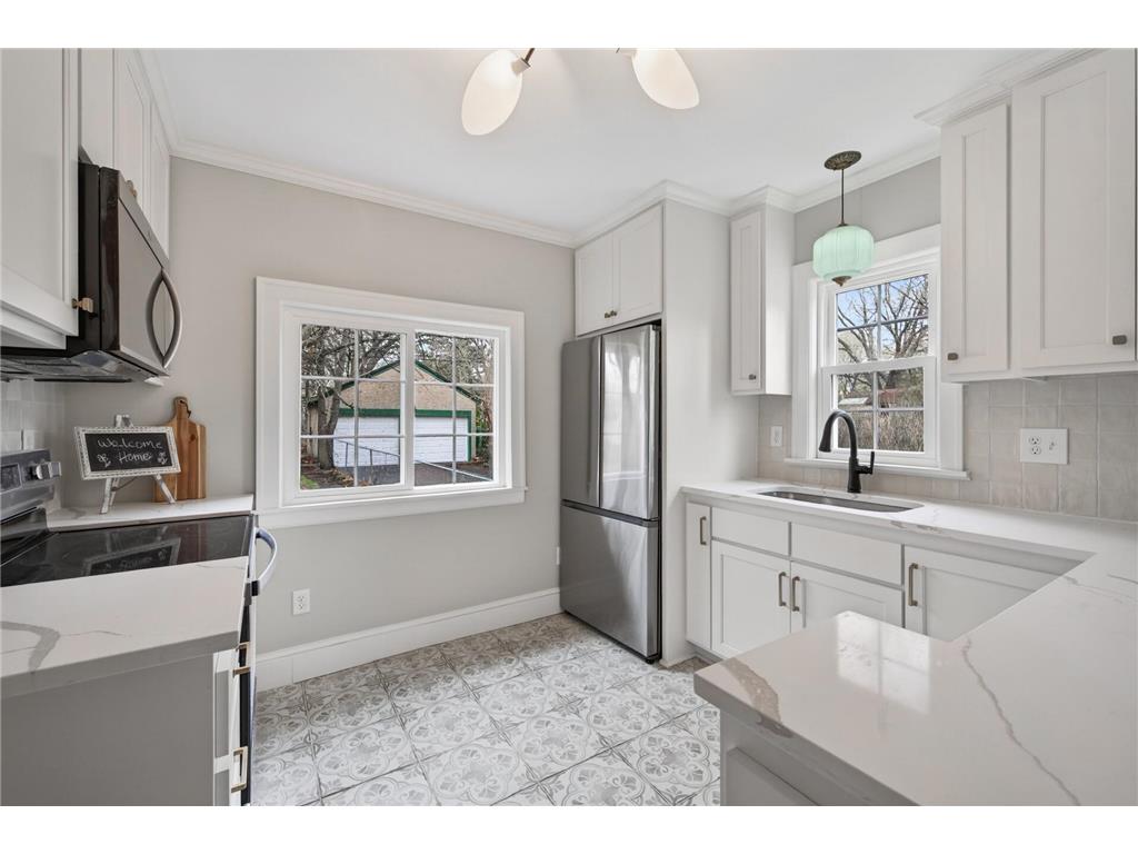 1749 Hamline Avenue N Falcon Heights MN 55113 7073031 image11