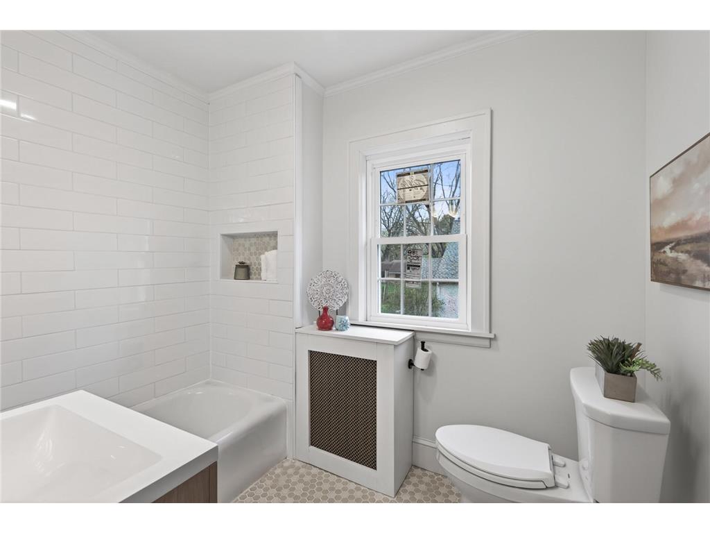 1749 Hamline Avenue N Falcon Heights MN 55113 7073031 image22