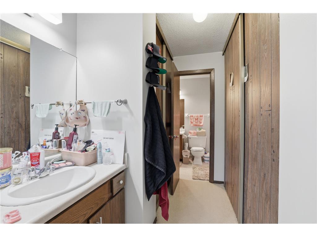 175 County Road B2 E #203 Little Canada MN 55117 7065124 image13