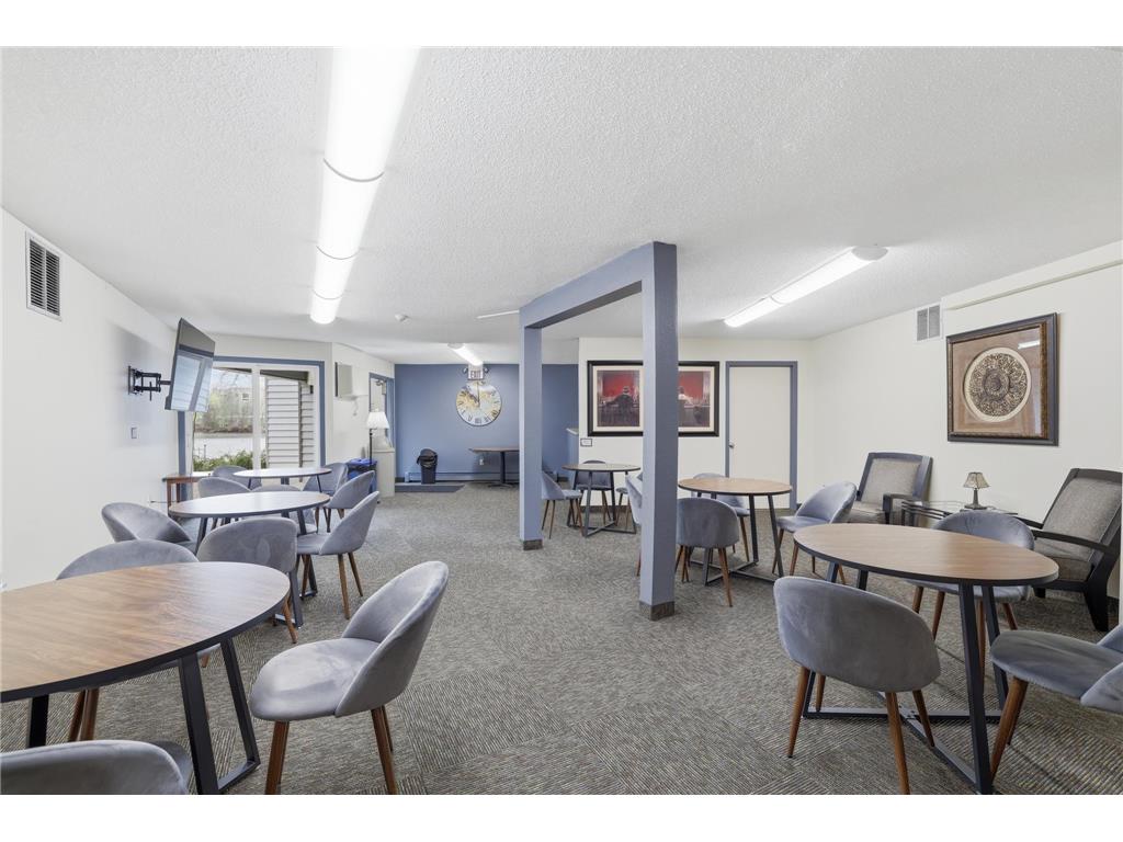 175 County Road B2 E #203 Little Canada MN 55117 7065124 image24