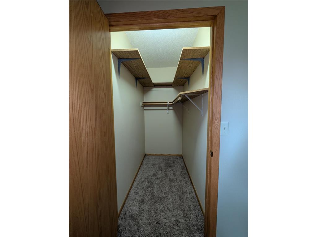 175 E 4th Street Cottonwood MN 56229 6746764 image10