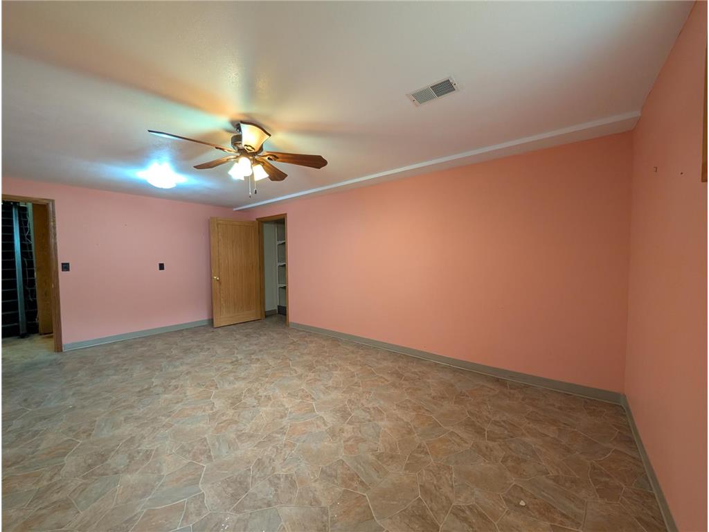 175 E 4th Street Cottonwood MN 56229 6746764 image21