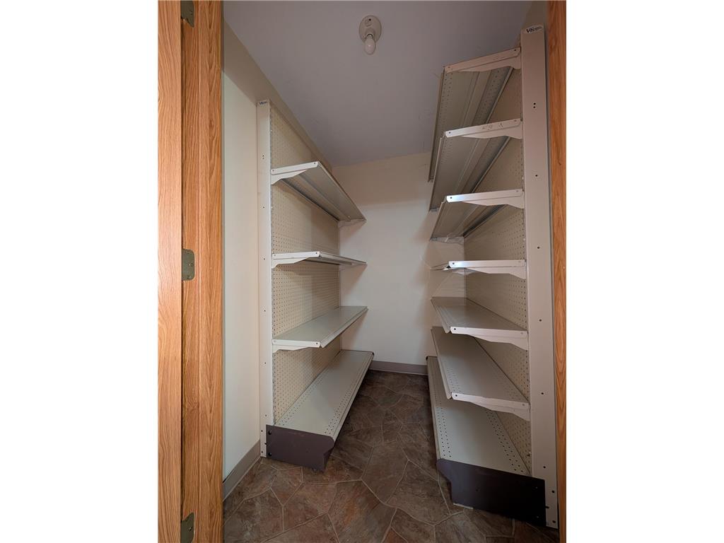 175 E 4th Street Cottonwood MN 56229 6746764 image22