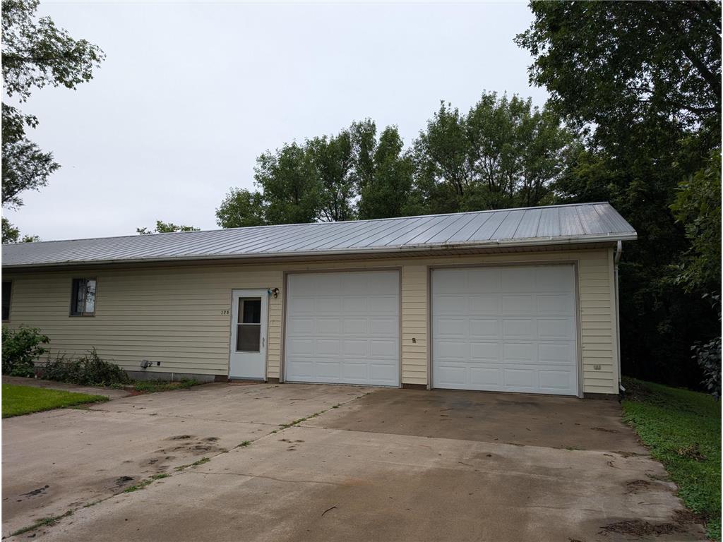 175 E 4th Street Cottonwood MN 56229 6746764 image28