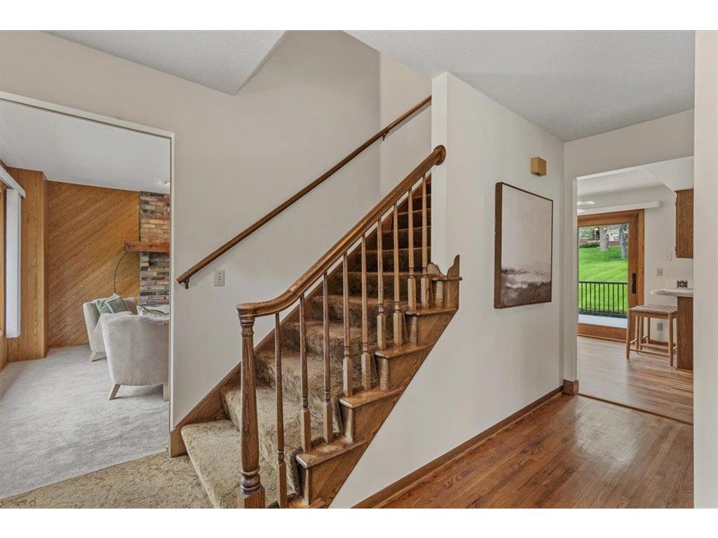 175 W Kraft Road West Saint Paul MN 55118 7038999 image14