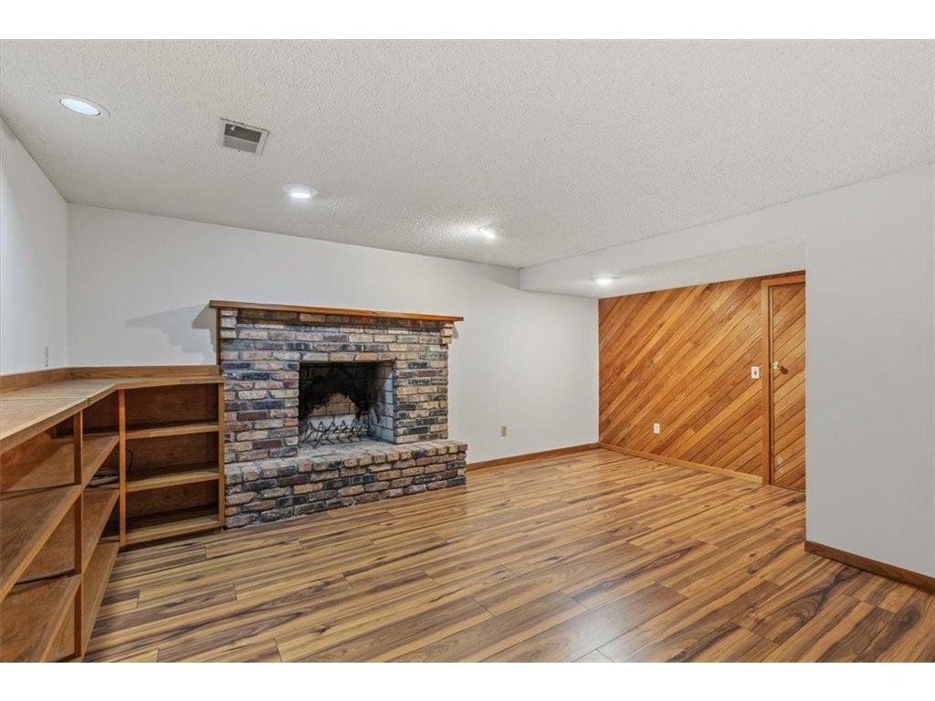 175 W Kraft Road West Saint Paul MN 55118 7038999 image23