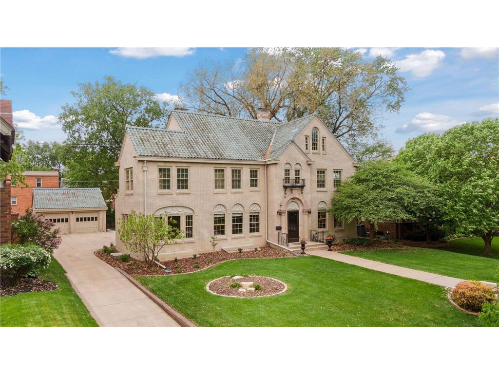 1750 Summit Avenue Saint Paul MN 55105 6693284 image1