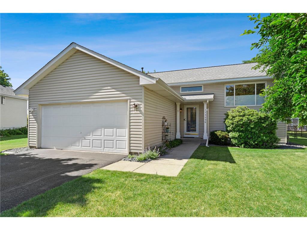 17509 Five Oaks Drive Lakeville MN 55024 7094081 image1
