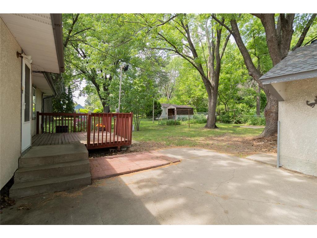 1751 Larpenteur Avenue E Maplewood MN 55109 7080623 image14