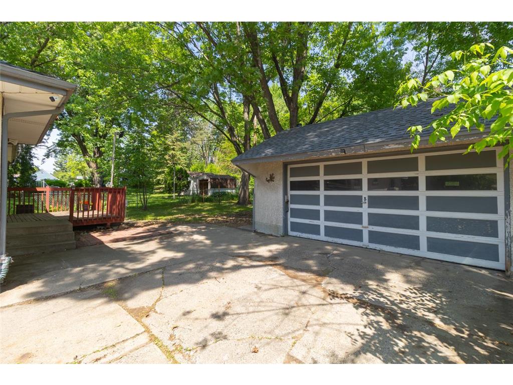 1751 Larpenteur Avenue E Maplewood MN 55109 7080623 image16