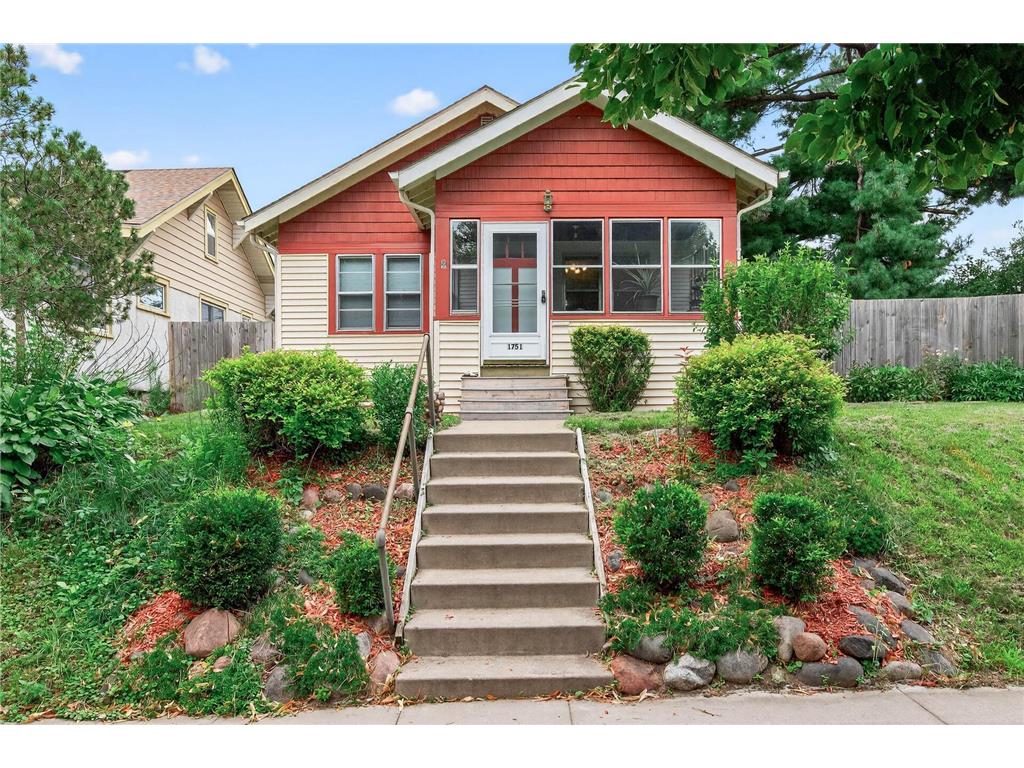 1751 Margaret Street Saint Paul MN 55106 6770670 image1
