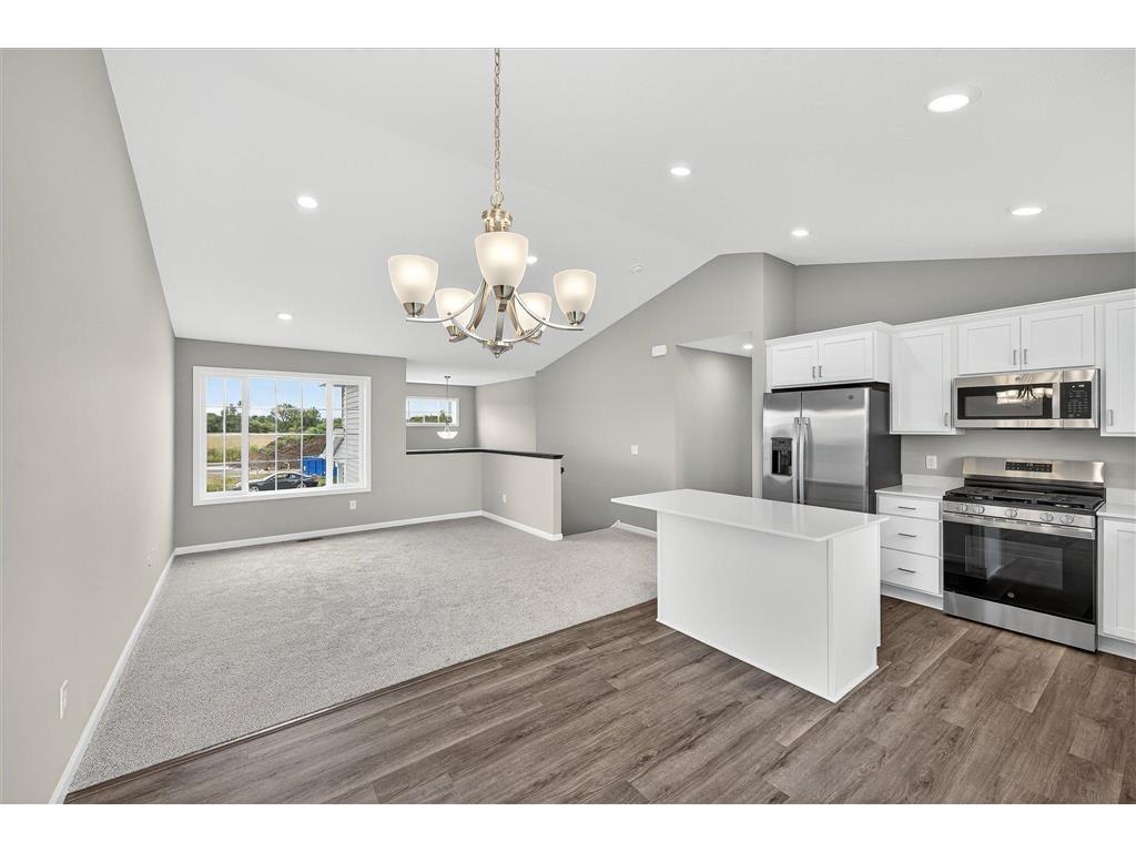 1752 Squirrel Way New Richmond WI 54017 7073488 image10