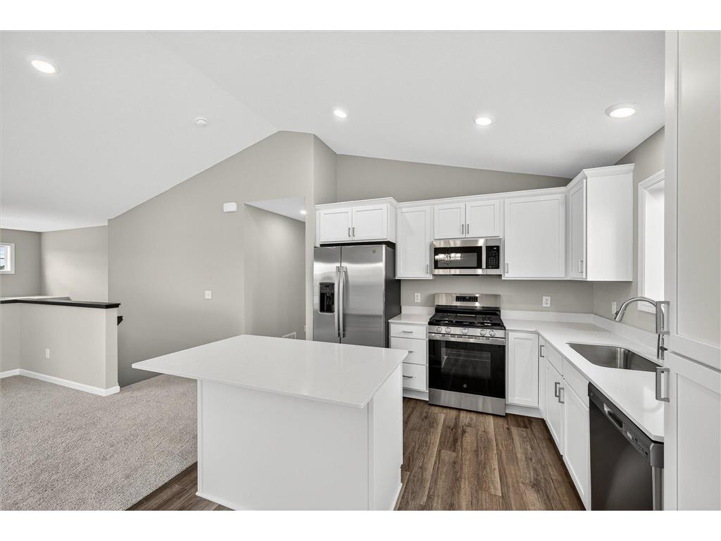 1752 Squirrel Way New Richmond WI 54017 7073488 image12