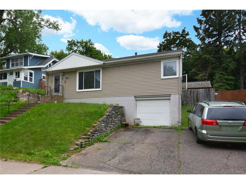 1752 Stillwater Avenue Saint Paul MN 55106 6747613 image1