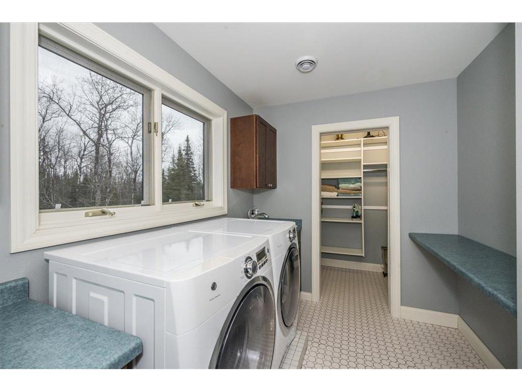 1753 Old North Shore Road Duluth Twp MN 55804 6817882 image38