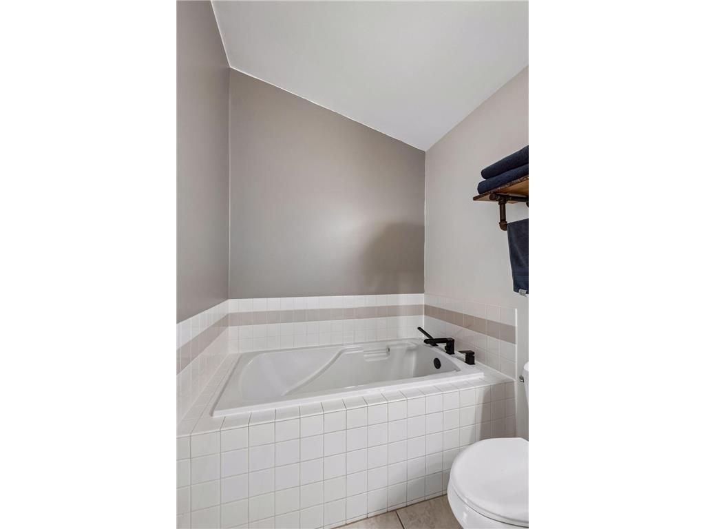 17532 Freeport Way Lakeville MN 55024 7106148 image16