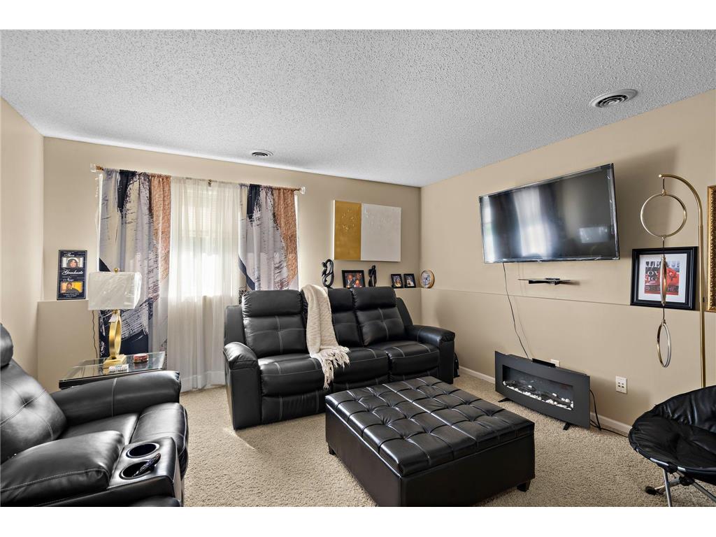 17549 70th Place N Maple Grove MN 55311 7060098 image15