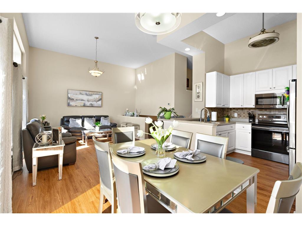 17549 70th Place N Maple Grove MN 55311 7060098 image2