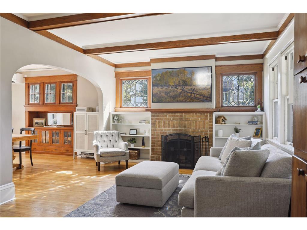 1755 Lincoln Avenue Saint Paul MN 55105 6402580 image1
