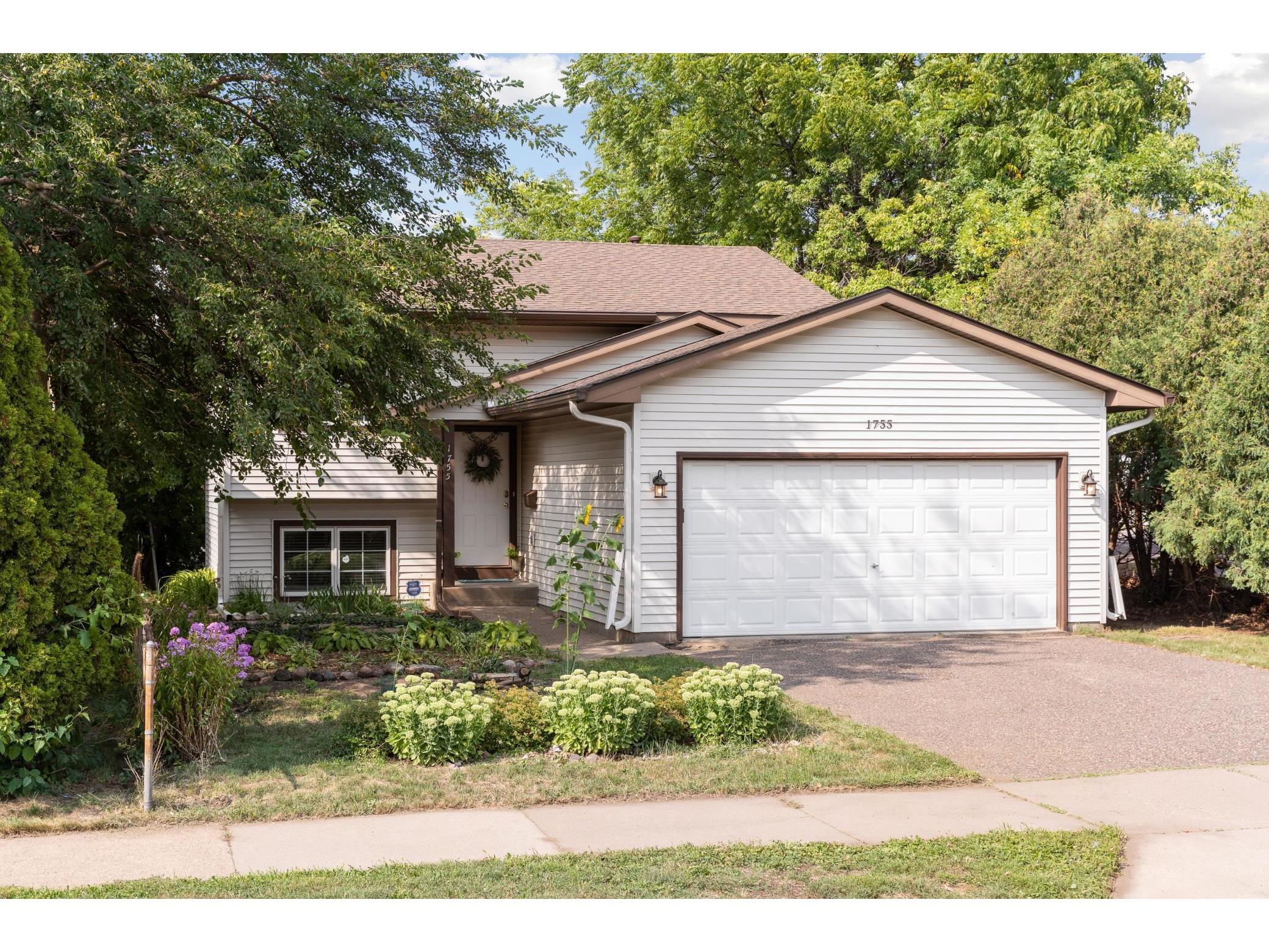 1755 Nebraska Avenue E, Saint Paul, MN 55106 MLS 6087160 Edina Realty