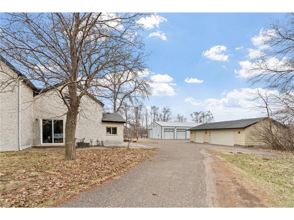 17551 Round Lake Boulevard NW Andover MN 55304 7050561 image3