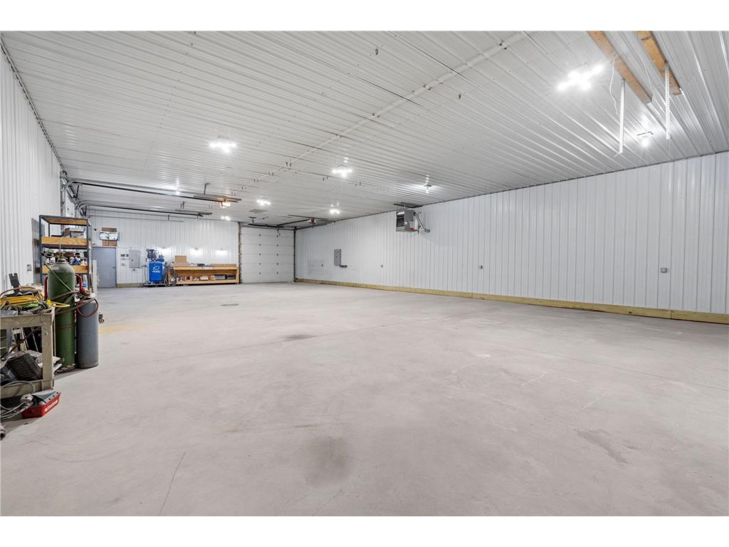 17551 Round Lake Boulevard NW Andover MN 55304 7050561 image33