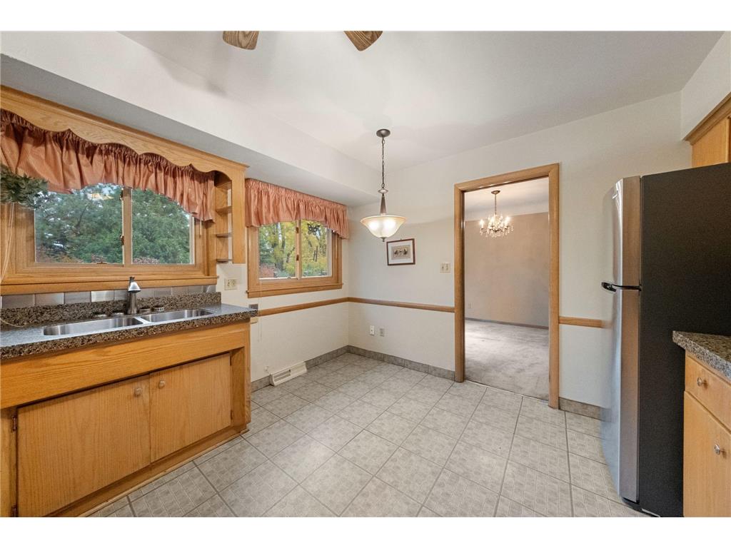 1756 Fry Street Falcon Heights MN 55113 6801073 image12