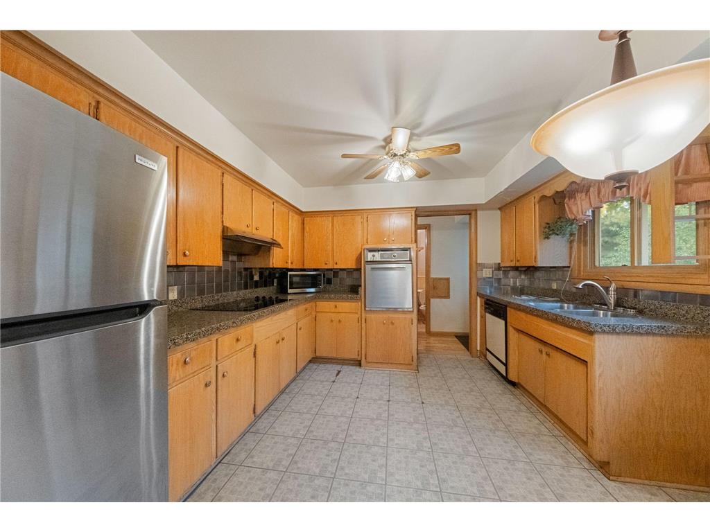 1756 Fry Street Falcon Heights MN 55113 6801073 image17